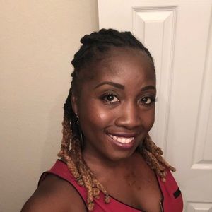 Meet your Posher, Tashai